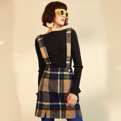 元气满满衬衫百褶裙,元气浅蓝格裙