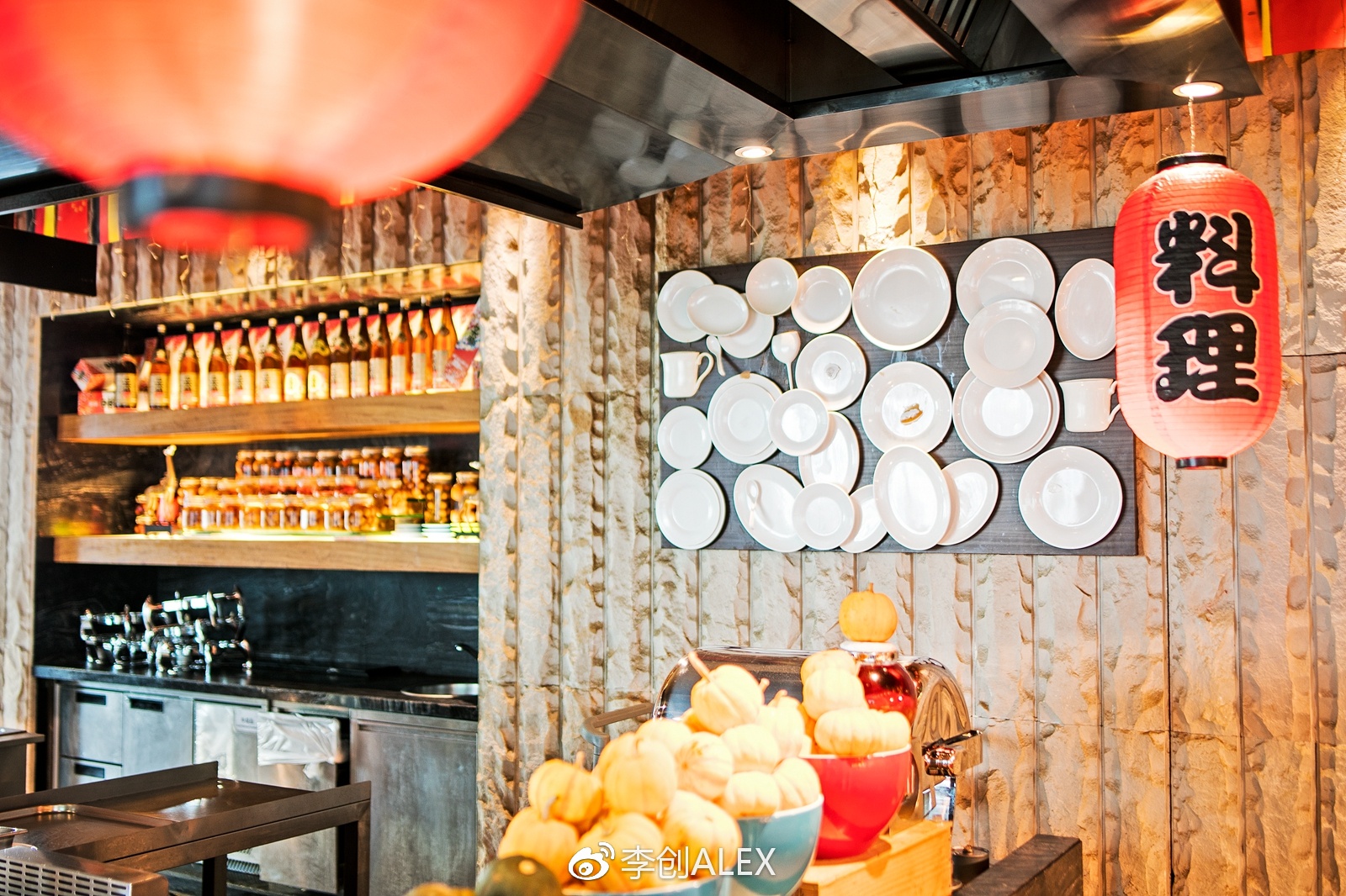 在自己的城市住酒店叫什么,在自己城市里的酒店度假