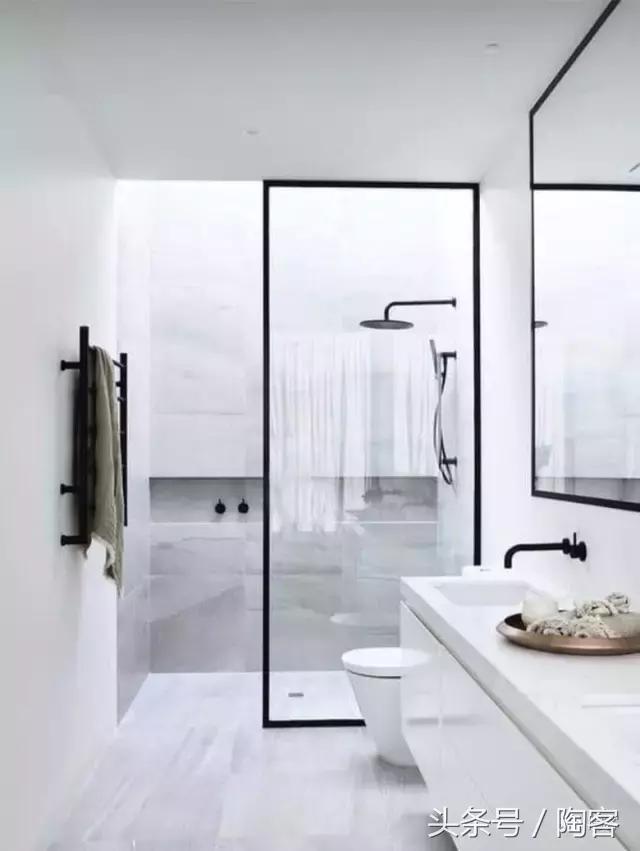 涔颁粈涔堥鑹茬殑鐡风爾濂界湅,閫変粈涔堥鑹茬殑鐡风爾姘镐笉杩囨椂