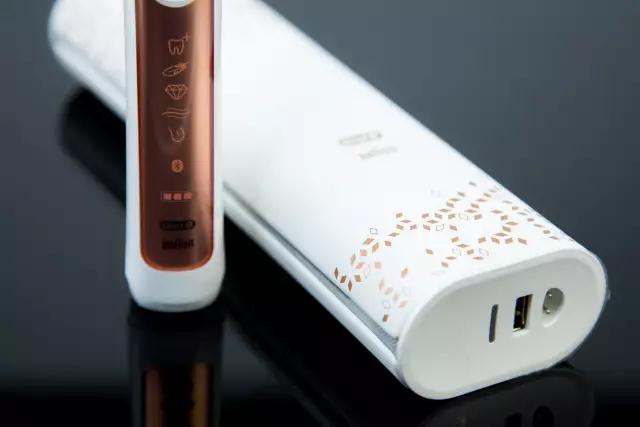 楚乔传搞笑花絮李沁赵丽颖,楚乔传李沁黄牙