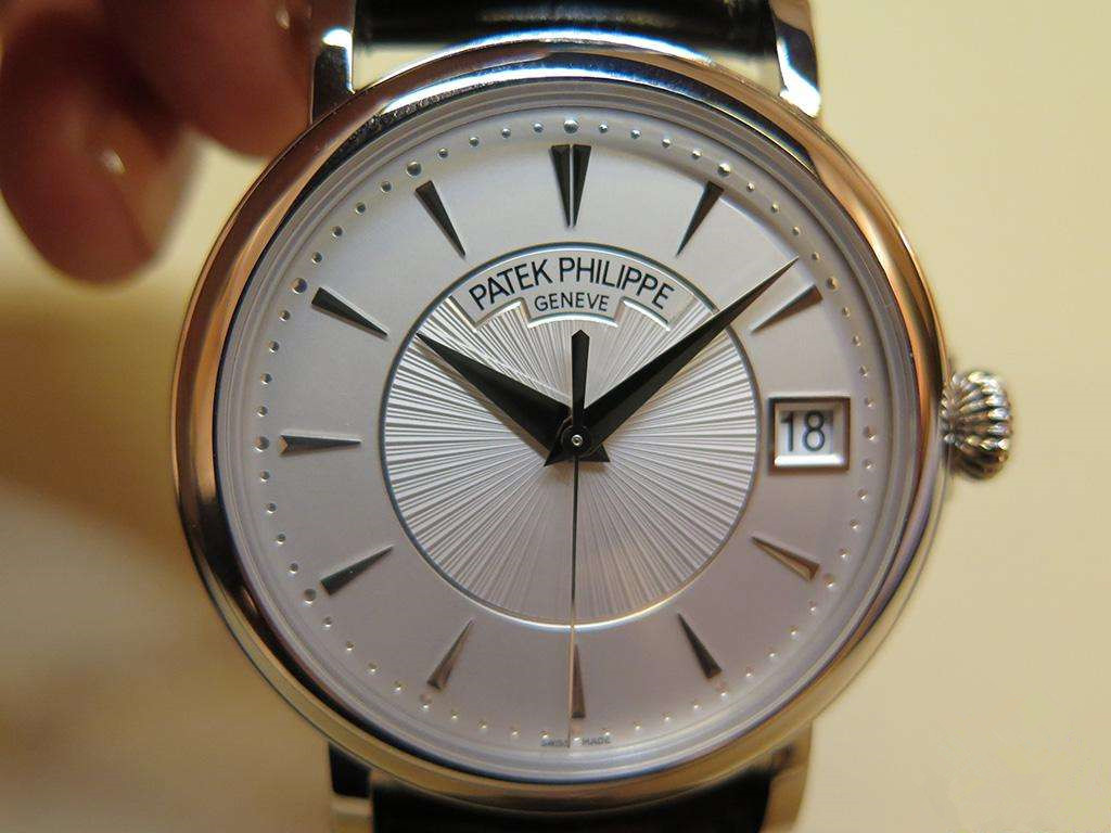 手表调日历应该在什么时间好调整,手表为什么不要在22点调表