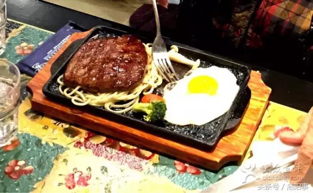 一个老外说一年之内吃遍全中国,一外国小哥声称要吃遍中国