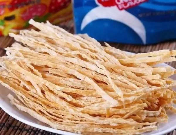 泰国好吃到炸裂的零食,泰国进口鱿鱼丝零食