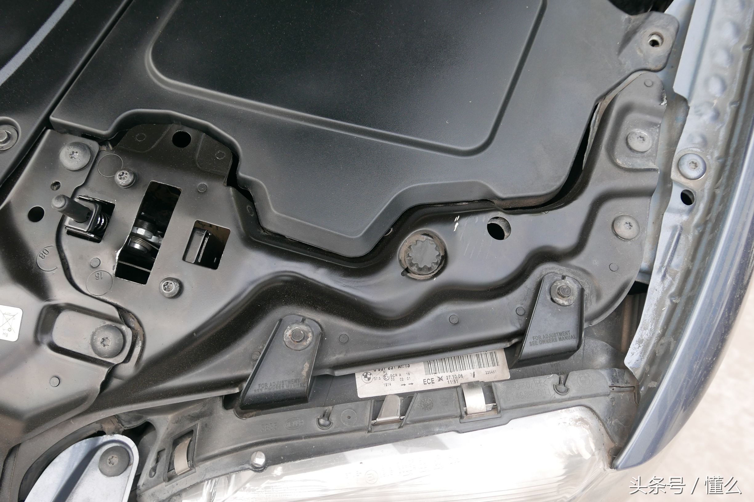 宝马7系m760深蓝色,宝马7系老款e66试驾