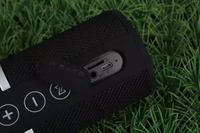 户外便携式蓝牙音箱评测,随身便携式蓝牙音箱