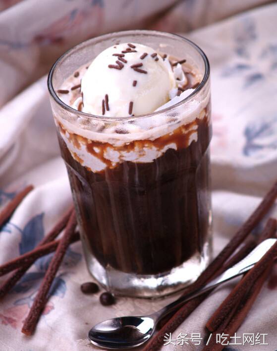 星巴克冷萃冰咖啡做法很粗糙,星巴克朗姆香草味冷萃咖啡