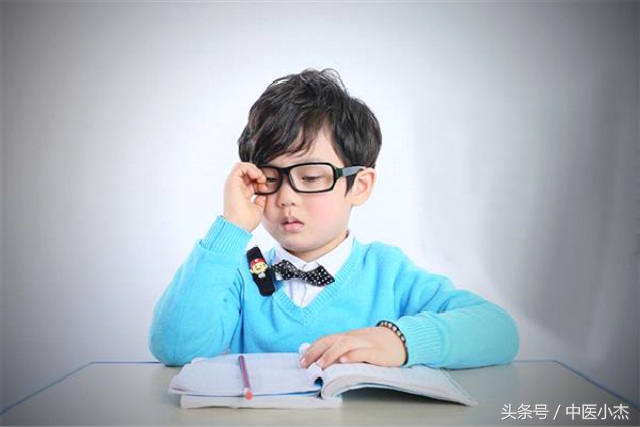 小孩治疗近视眼最新的技术,用什么治疗方式能治疗儿童近视眼