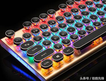 少女心爆棚的机械键盘,骚气的机械键盘