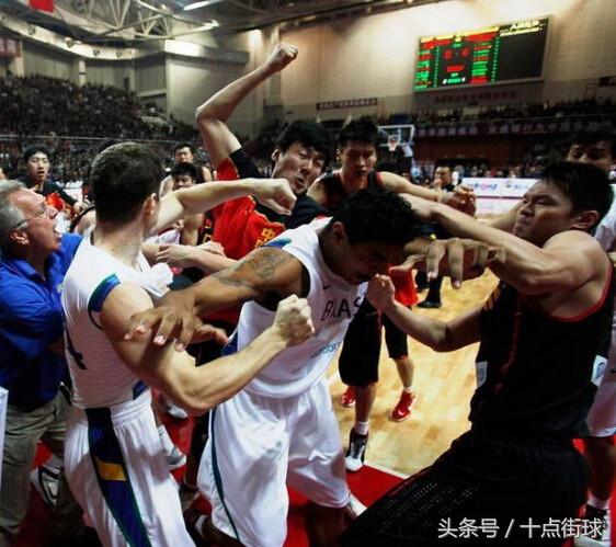 中国篮球斗殴和世界斗殴事件,篮球史上最严重的群殴事件