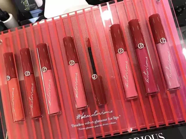 平价圣诞限定礼盒彩妆,圣诞限定彩妆合集