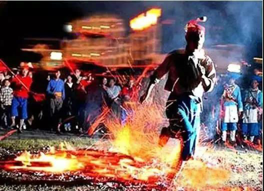 探秘神秘瑶寨,探千年神秘古瑶寨