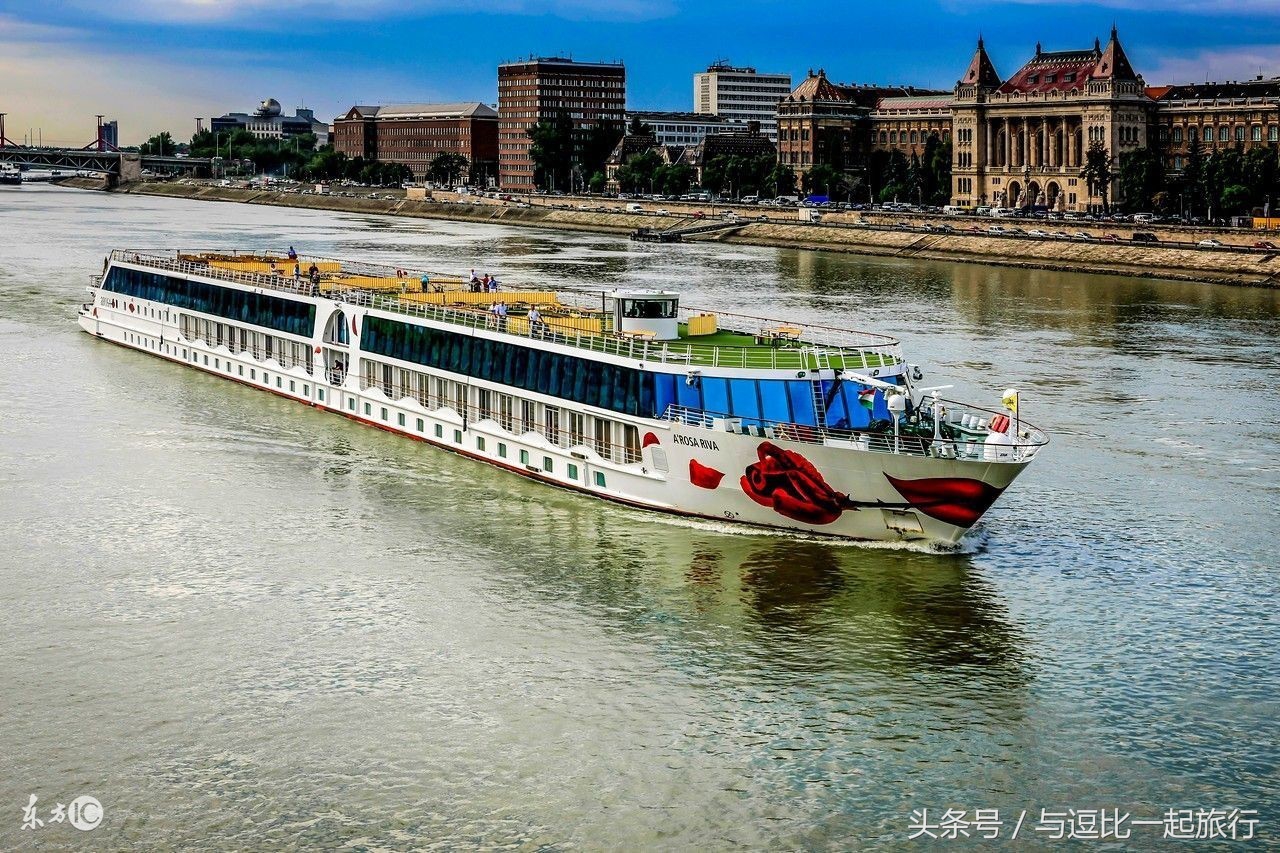 蓝色多瑙河位于哪个国家,蓝色多瑙河为什么叫蓝色多瑙河