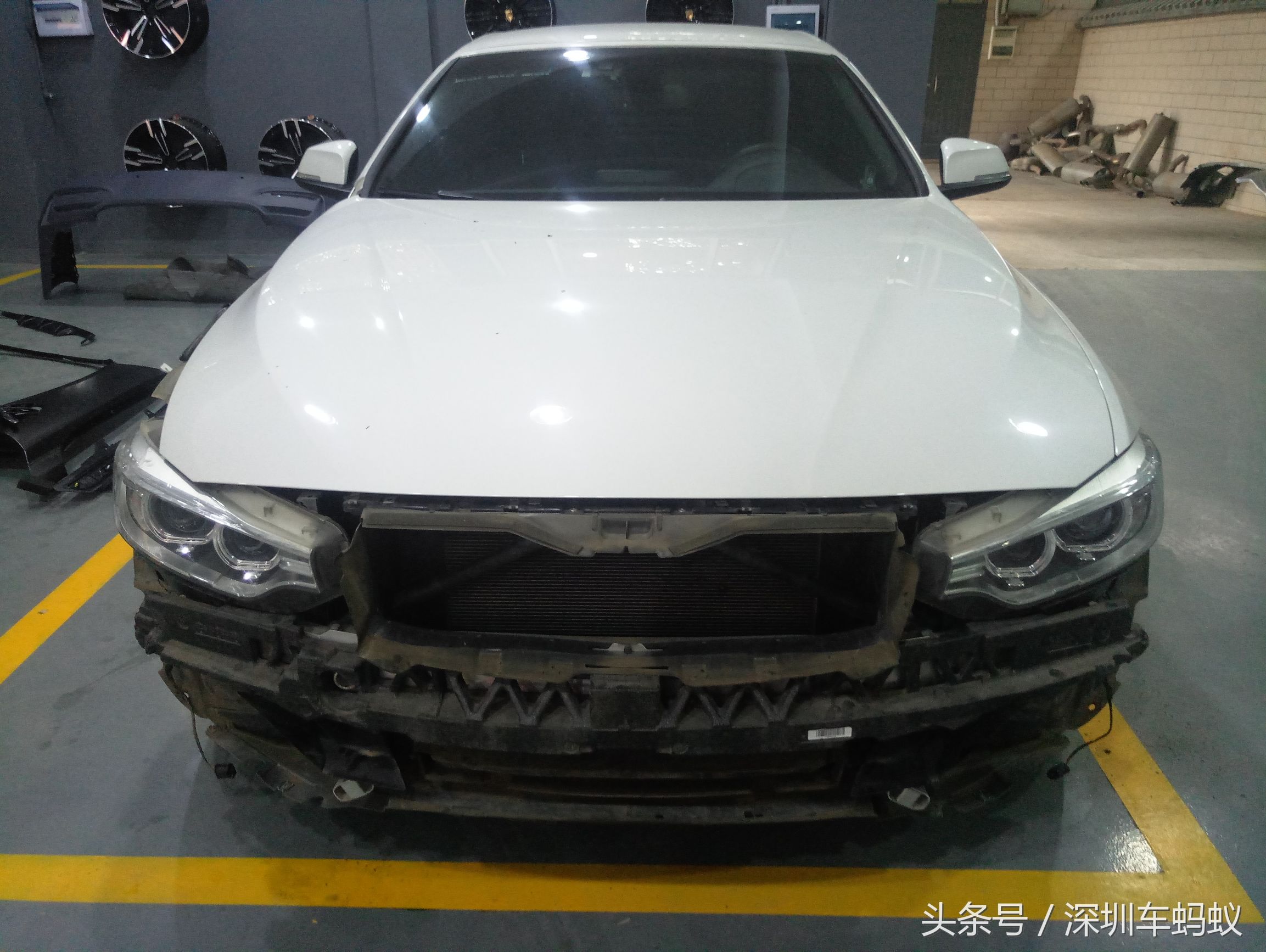 宝马4系敞篷改装街拍,新款宝马4系敞篷升级m4前脸