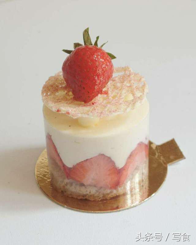慕斯真的很好吃吗,你们都爱吃甜品吗