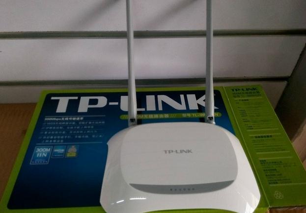 路由器连接猫上网方式选择,路由器设置上网方式怎么选择