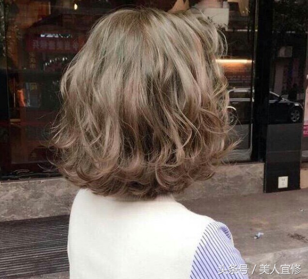 隐形烫全烫卷发发型图片,烟花烫卷发男生发型