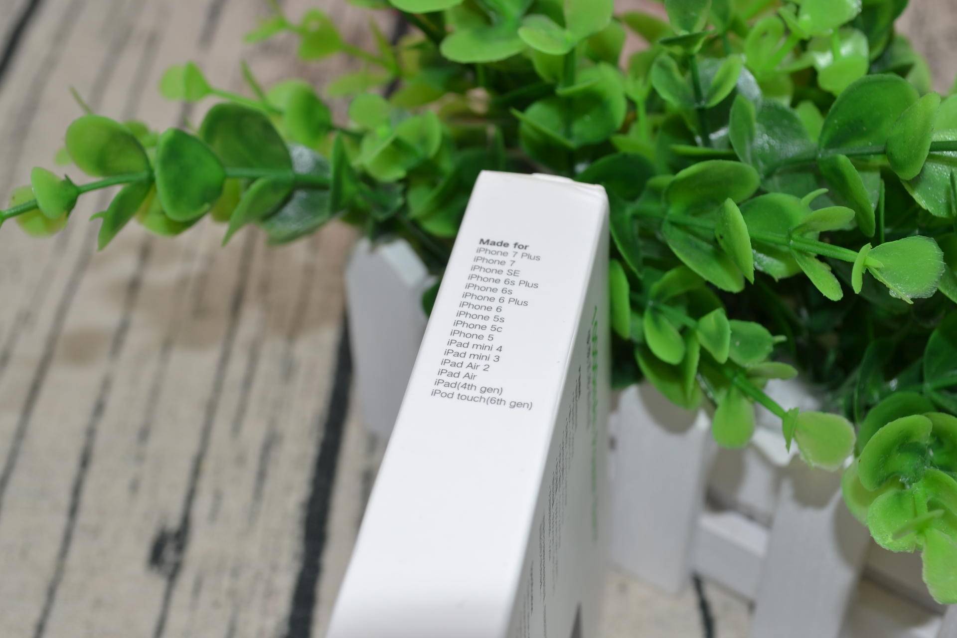 绿联mfi数据线和苹果原装哪个好,绿联mfi认证苹果充电宝评测