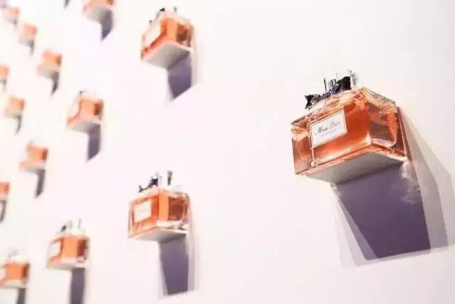 闻香识女人？那闻了prada和miumiu之后呢？