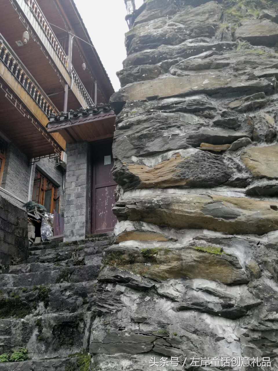 梦幻沱江在哪里,梦幻沱江大型民俗歌舞晚会