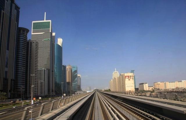 揭秘迪拜mall全球最大的购物中心 (迪拜mall和阿联酋购物中心)