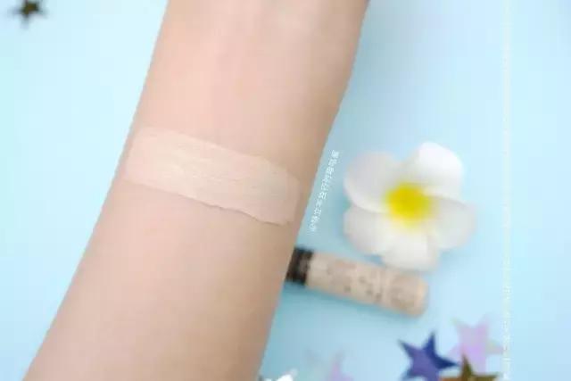 化妆很重要后期p图很重要,化妆和p图总要会一招