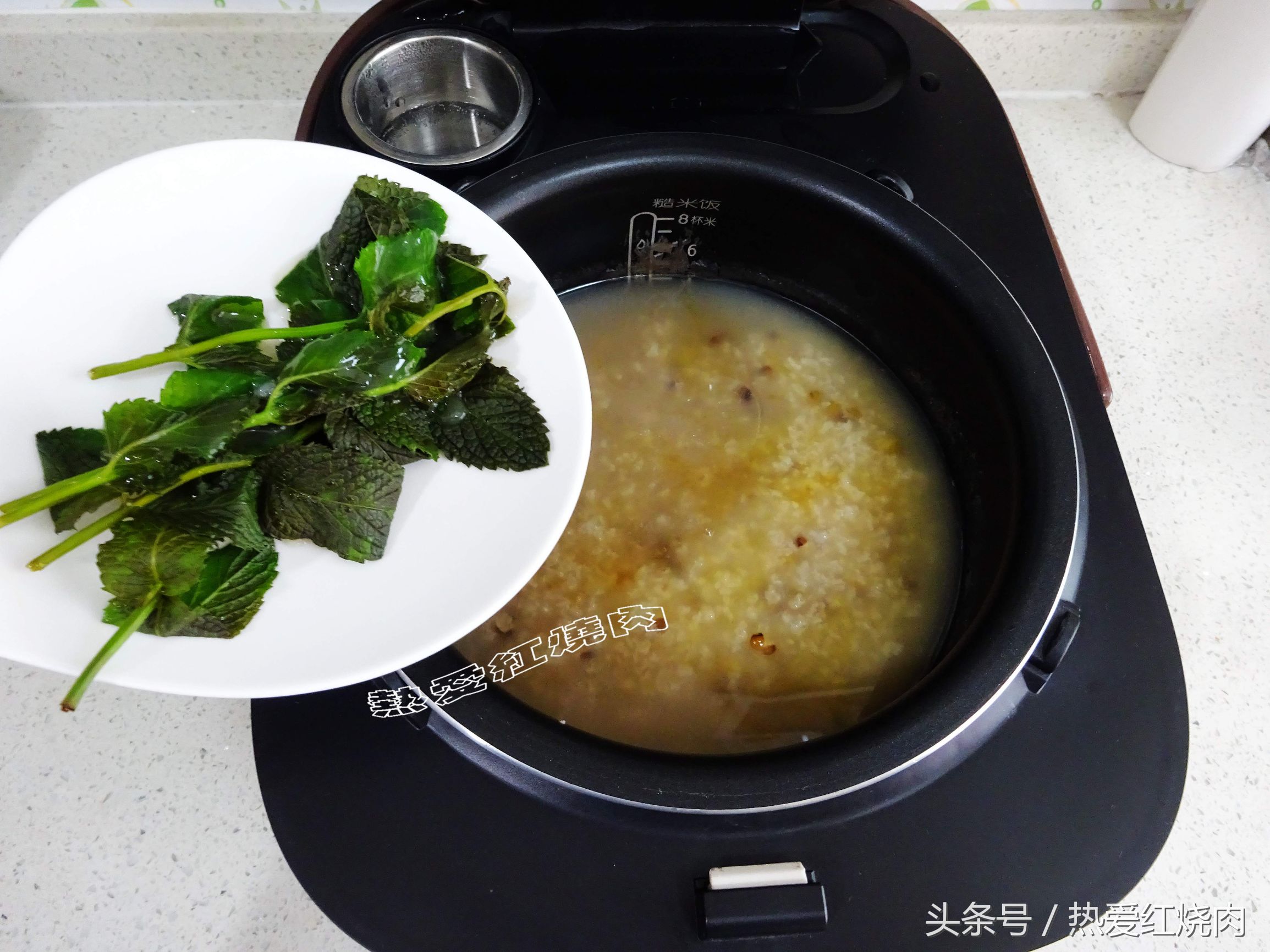 熬粥不浓稠,熬粥太稠了加凉水好还是热水好