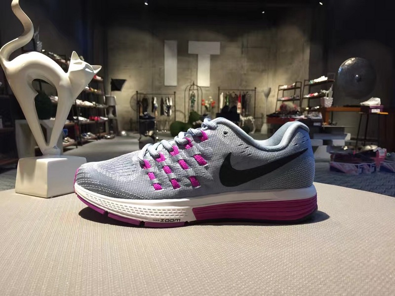 nike登月跑鞋穿搭,nikelegendreact3