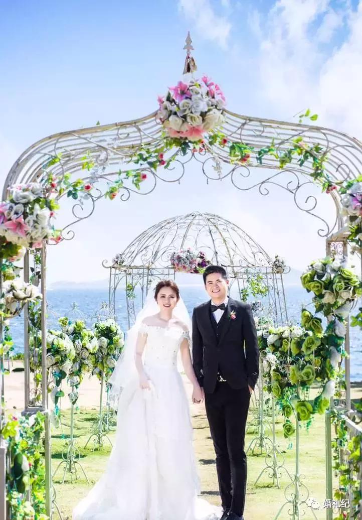 迎宾海报推荐什么风格,迎宾海报什么底色好看