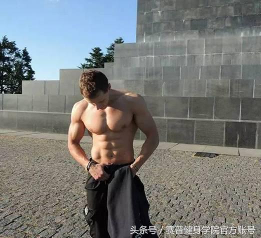 不锻炼增肌粉的正确喝法,不是瘦子想要增肌喝哪种粉