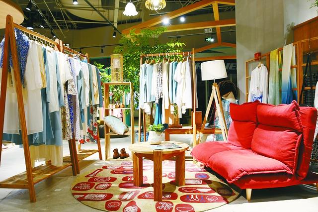 茵曼线上线下价钱差别太大,茵曼是如何解决线下店铺压力的