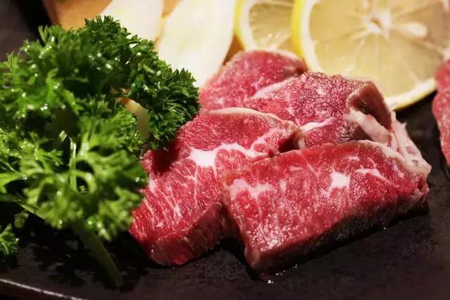 伊势丹楼上,伊势丹店