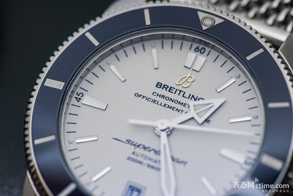 怎么鉴定阿玛尼满天星手表的真假,如何鉴定华为gt2手表是不是正品