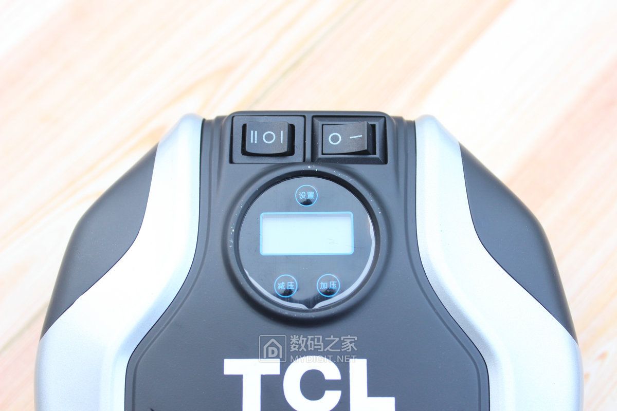 tcl车载充气泵为国产点赞,tcl汽车充气泵