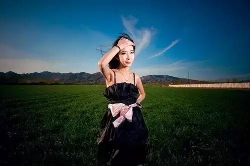 闪光灯压光教程图解,热靴闪光灯外景拍摄压光技巧