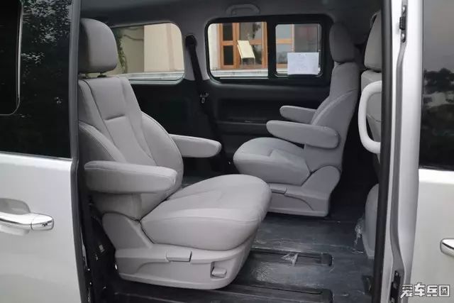 7座车推荐10-20万家用耐用省油型,7座suv车型10万左右省油自动挡