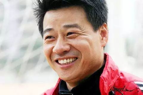 大咖！今晚《五星足球》，申花新主帅来了！