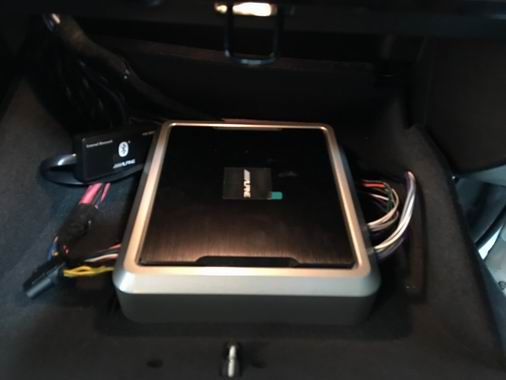 终究还是没抵挡住诱惑,最终还是抵挡不住诱惑