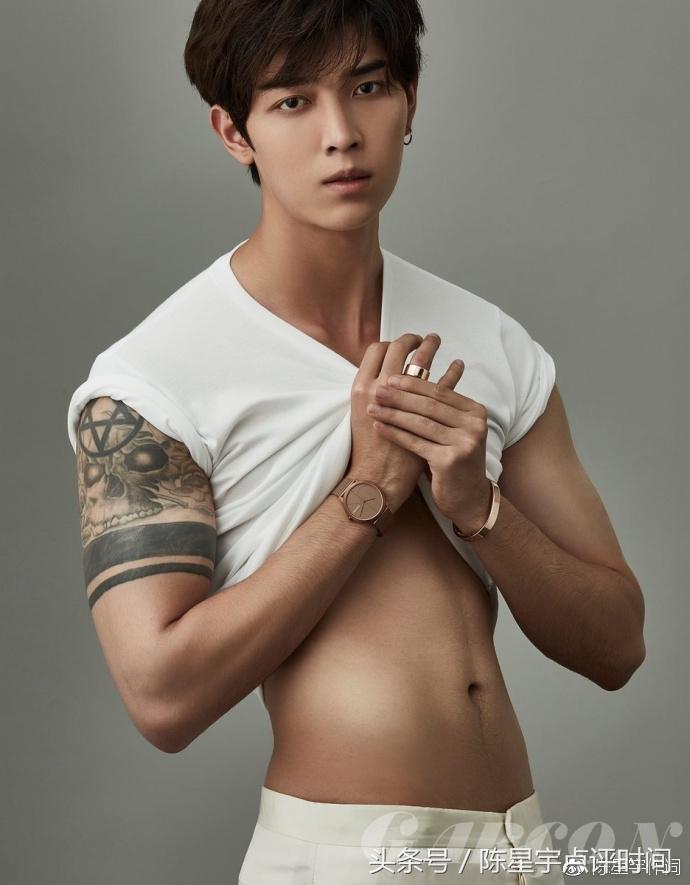 泰国时尚圈新晋宠儿神哥GxxodItthipat轻松驾驭百变造型