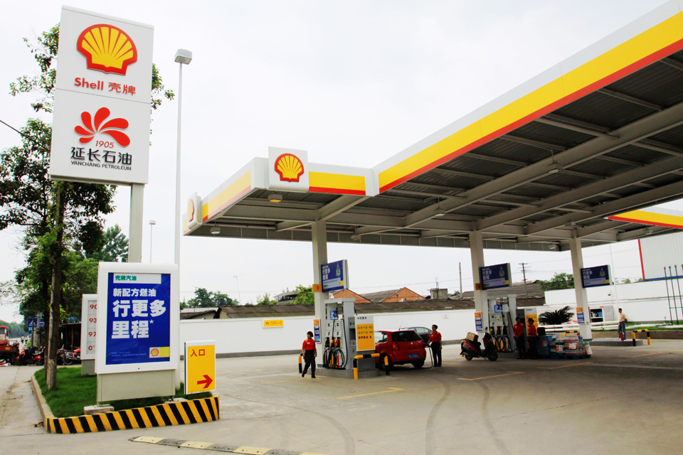 道达尔和壳牌加油站哪个好,道达尔加油站油质量咋样