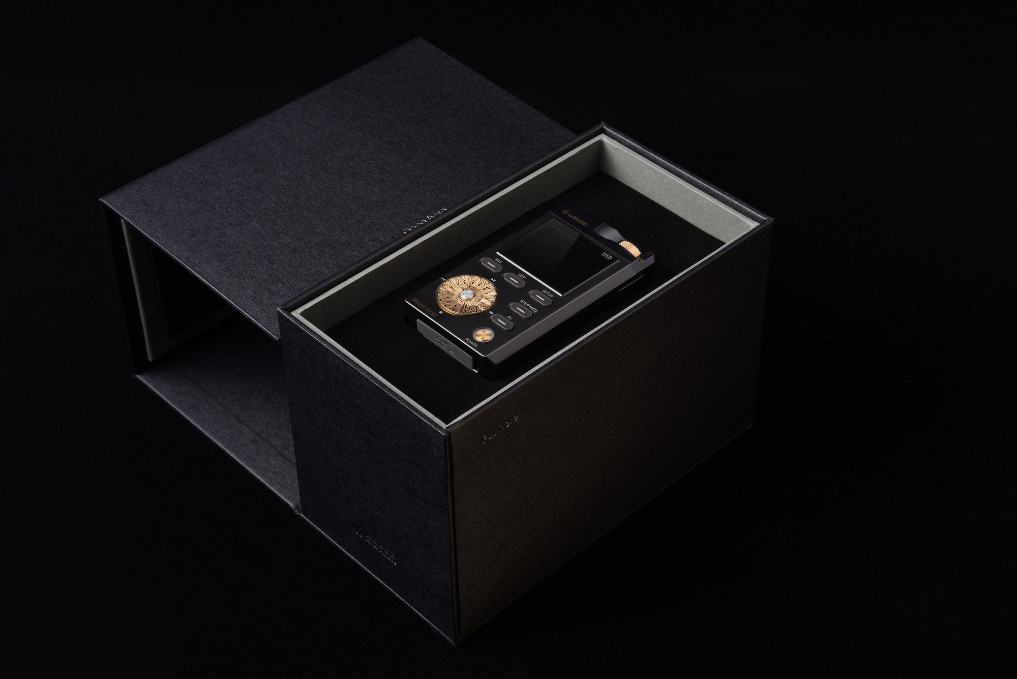 耳机不平衡,耳机音量均衡没有效果