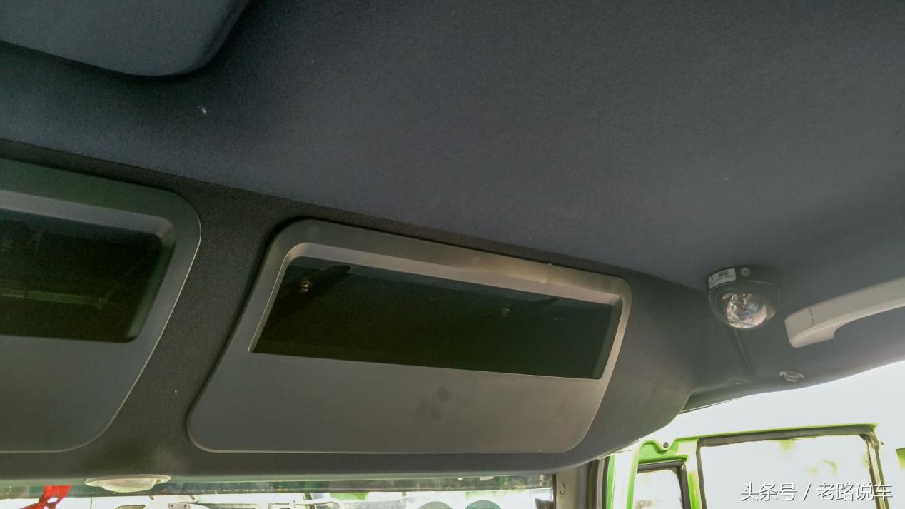 红岩金刚m500自卸车内饰图片,红岩金刚m500自卸车轻量化