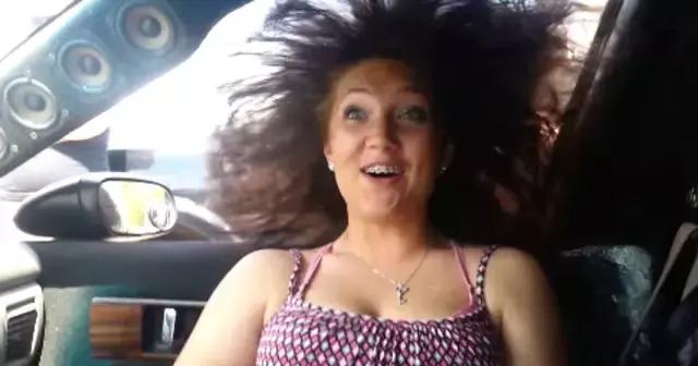 能震掉*裤底**的车载低音炮，到底有多强？