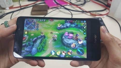 王者荣耀体验服实在卡顿怎样解决,王者荣耀集体卡顿掉线