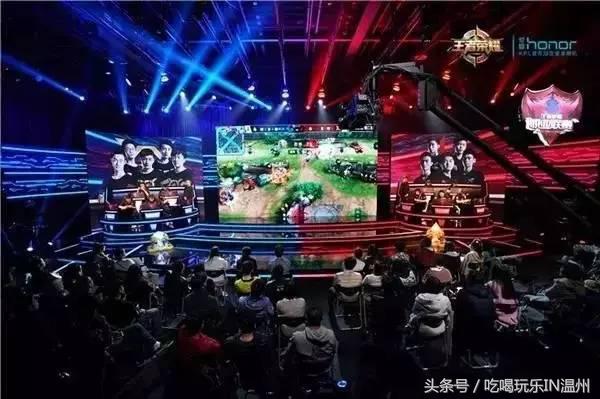 时尚展到底是展示什么,时尚展大揭秘新潮生活区