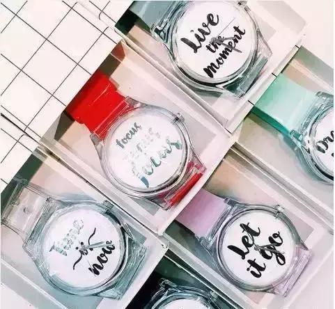 dw一个档次的手表品牌,和dw手表一样潮的手表叫什么牌子