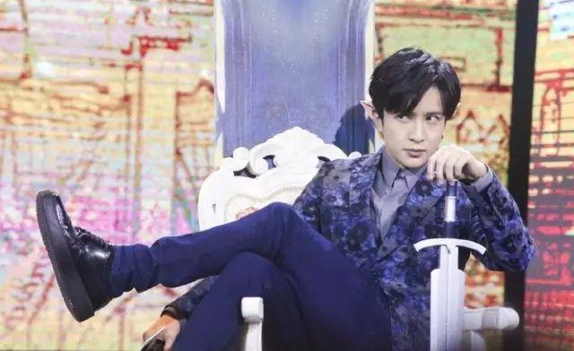 薛之谦能不能认真一点,薛之谦不能错过任何一个梗