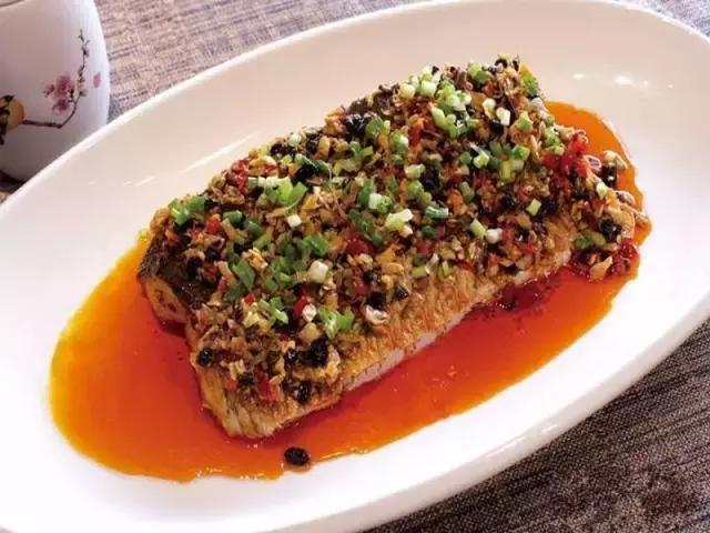 郑州新生美食全攻略!来这20家店,吃遍5个区、5大美食广场