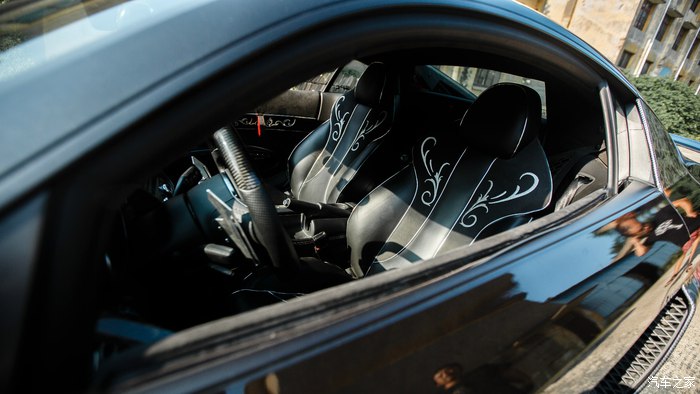 路西斯之星奥迪r8,奥迪r8帝王