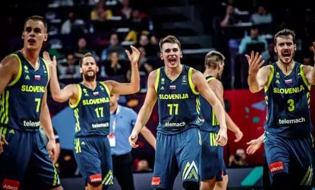 18岁东契奇数据,东契奇是哪年进入nba