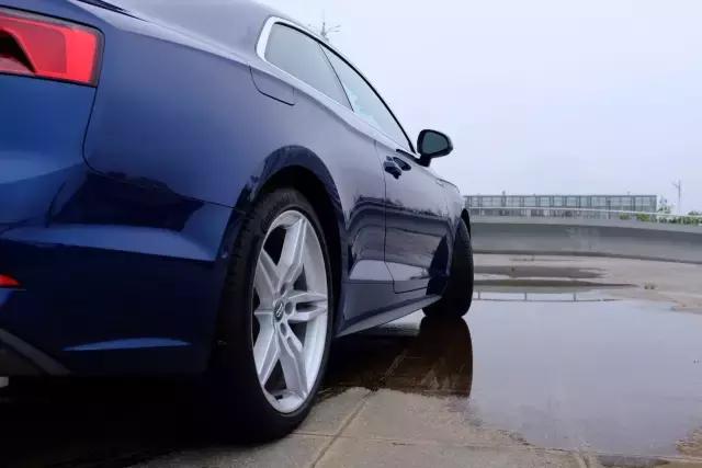 奥迪a5和a6l哪个提速快,奥迪a5和奥迪a6l哪个比较好